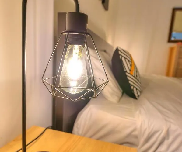 Apartment Enormous 3bedrooms Seafront With Balcony Pdeh1-1