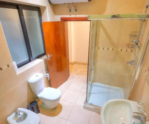 Enormous 3bedrooms Seafront With Balcony Pdeh1-1 * Sliema